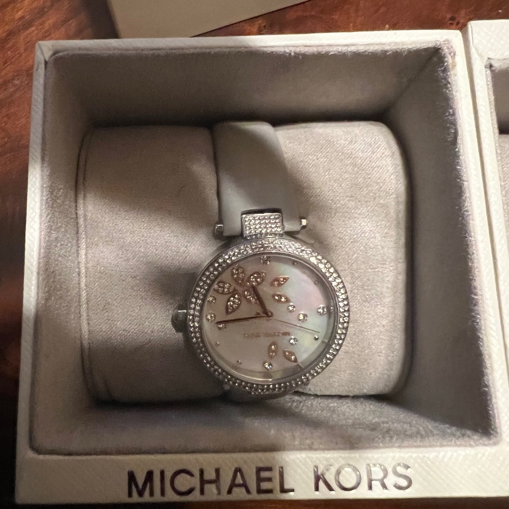 Michael Kor watch